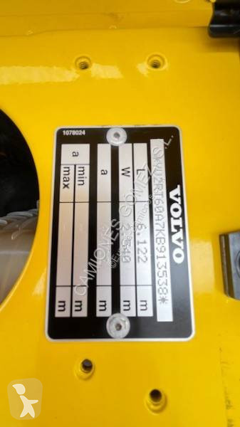 جرار Volvo