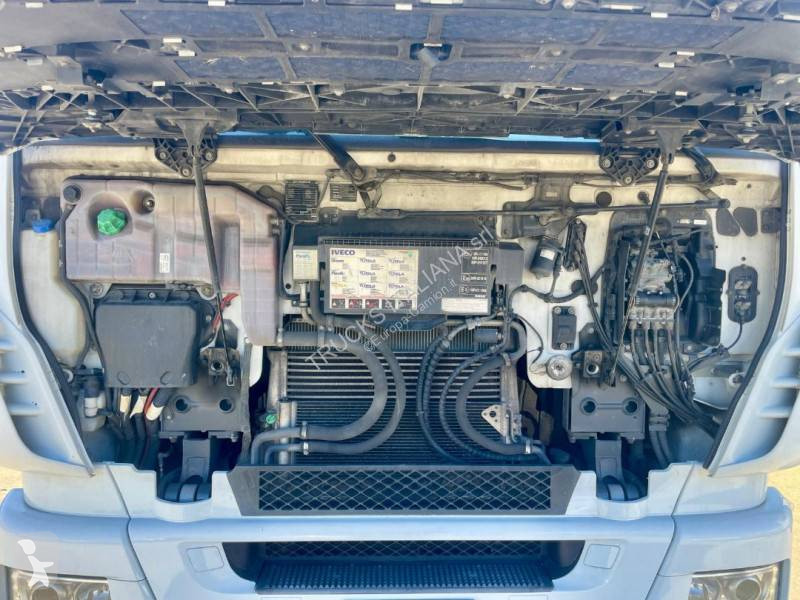 Iveco  tractor unit