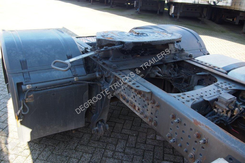 Tracteur Mercedes 1845