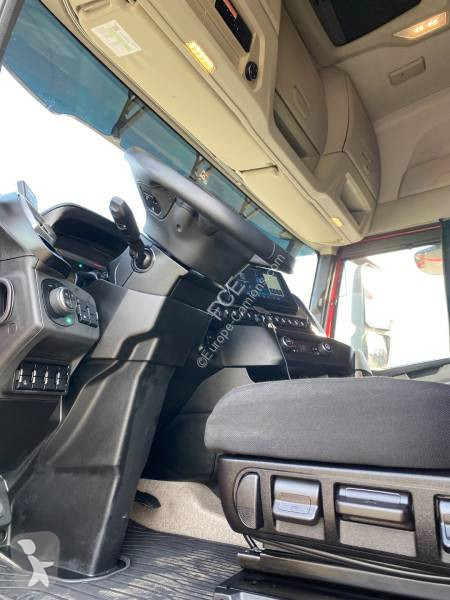 Iveco  tractor unit
