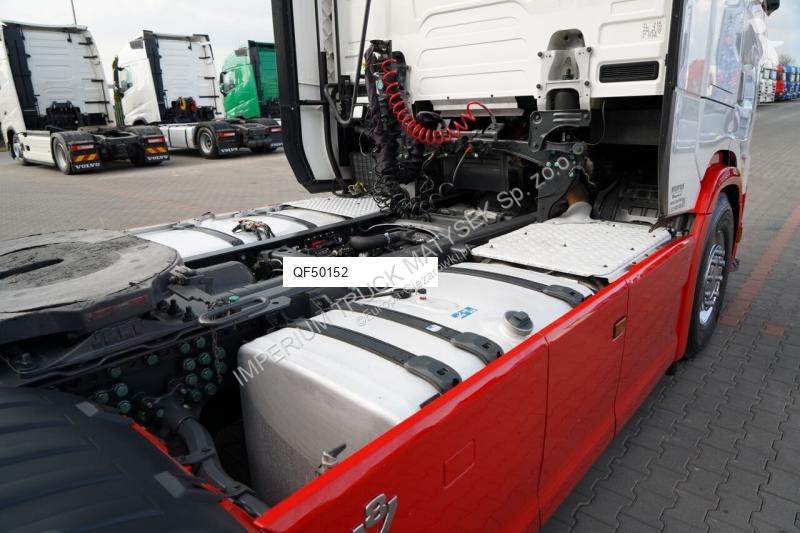 جرار Scania S 580 / V8