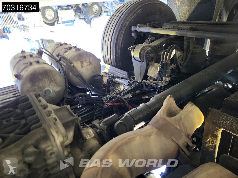 جرار Volvo 500 8X2 Steered Tag axle!...