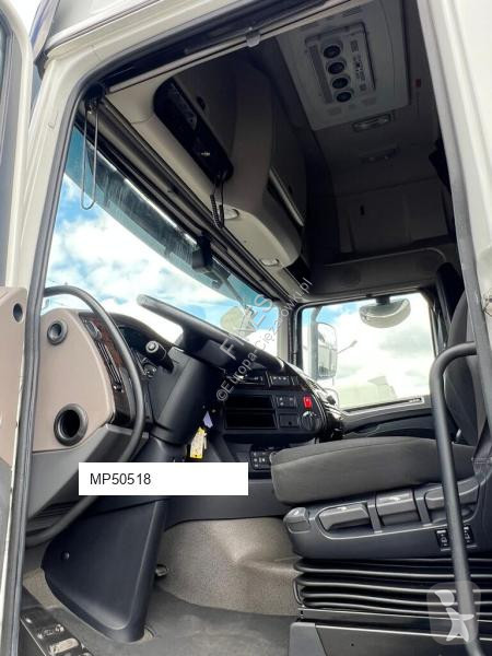 Nyergesvontató DAF XF 450 FTP