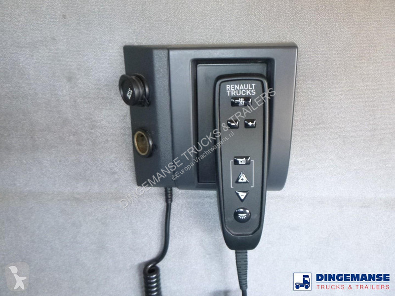 جرار Renault T 460 6X2 RHD Euro 6