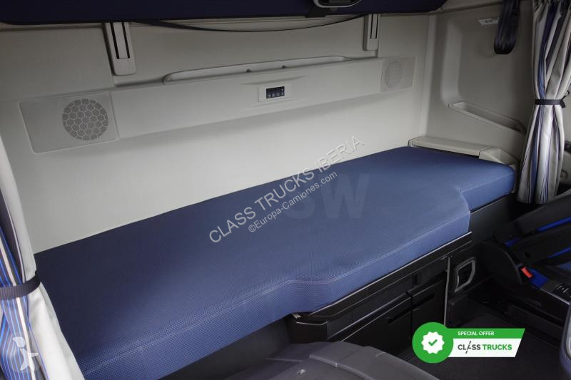 Tracteur Volvo 500 Globetrotter XL