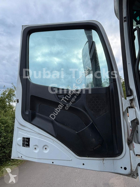 جرار Mercedes 1840  Kipp-hydraulik Blatt 2017