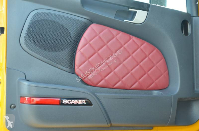 جرار Scania