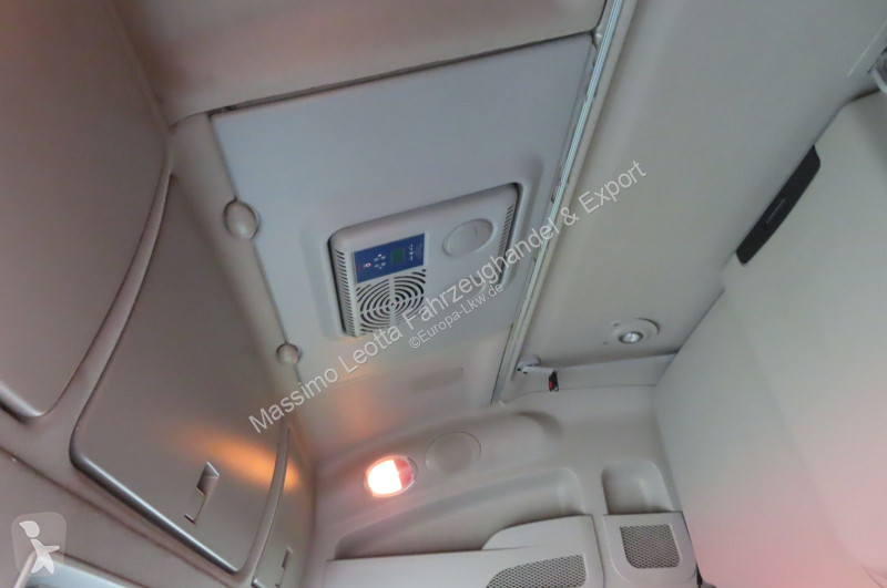 جرار Iveco AS440S46T/P LNG Gas   Fz.Nr.37