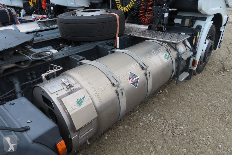 Cap tractor Iveco AS440S46 CNG / LPG Fz.131