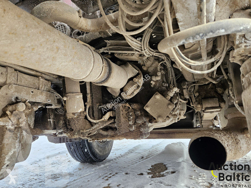 جرار Scania 420