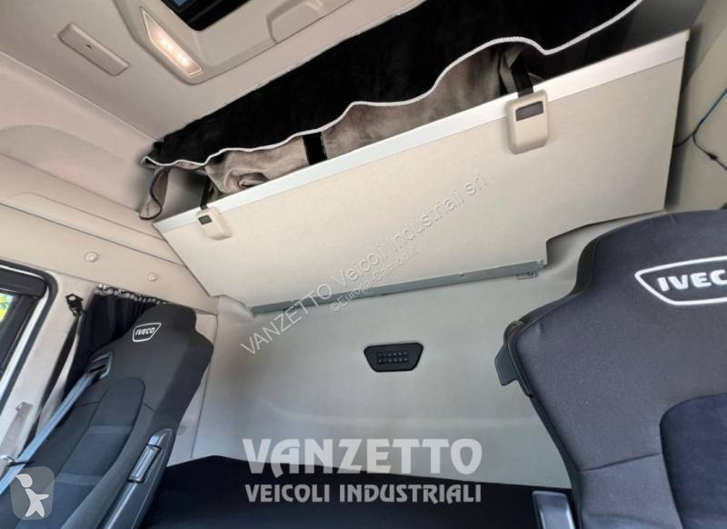 جرار Iveco