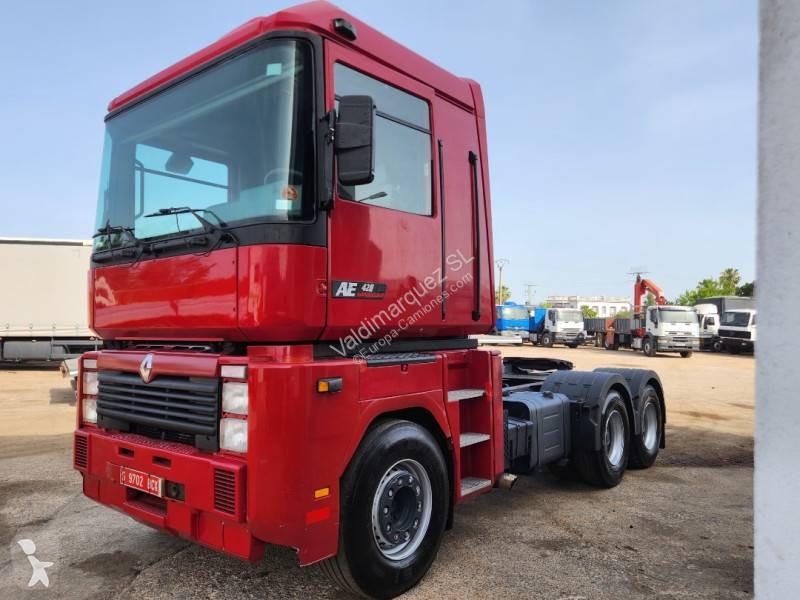 جرار Renault