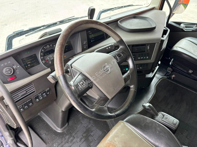 Traktor Volvo 6x4 GLOBE XL / RETARDER /...