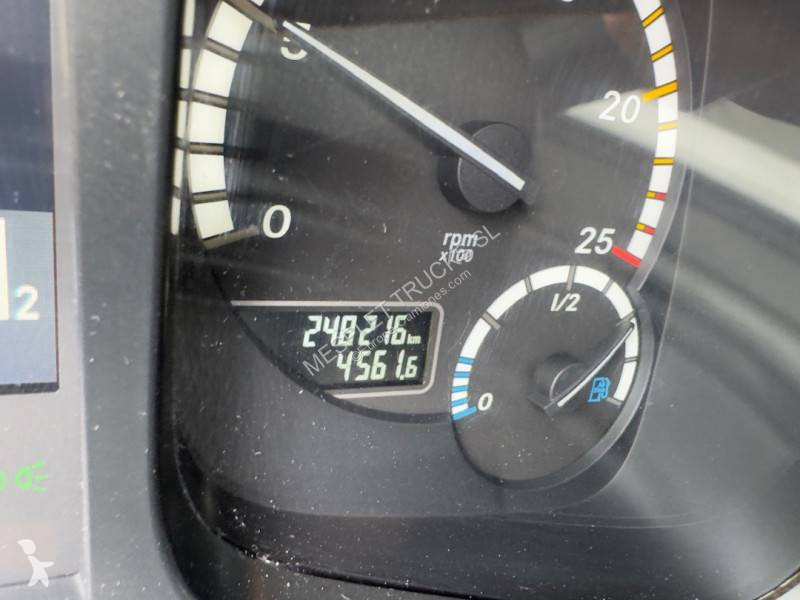 جرار Mercedes