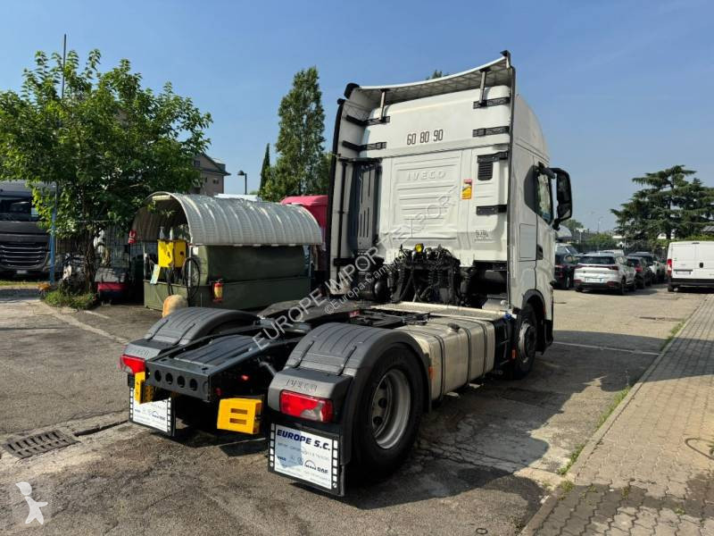 جرار Iveco