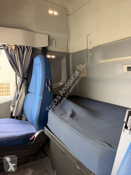 جرار Volvo