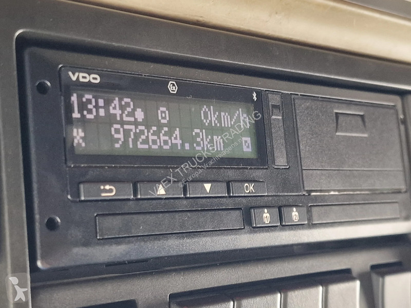 جرار Volvo 13460 Globetrotter 4x2 - ADR -...