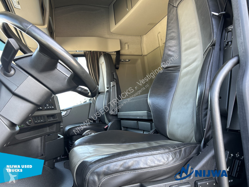 جرار Volvo 500 4x2 VDS + No TC