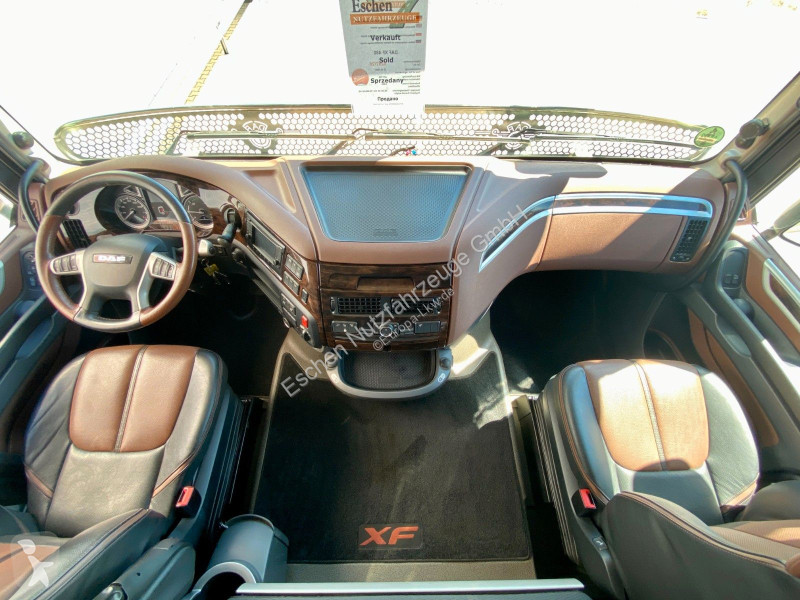 Tracteur DAF XF  | 2x...