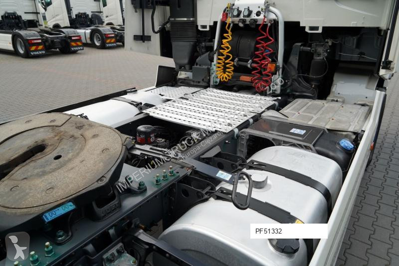 جرار Renault T 520