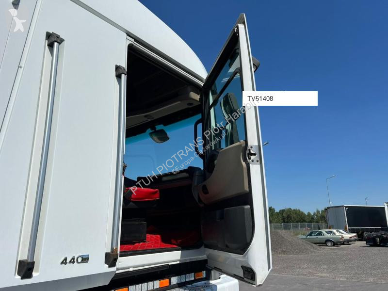 Влекач Renault 440 DXI/ / 2010/ ZABUDOWY/...