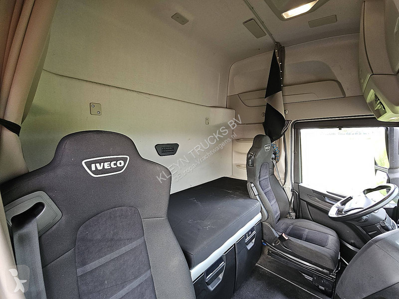 جرار Iveco AS440S46 LNG