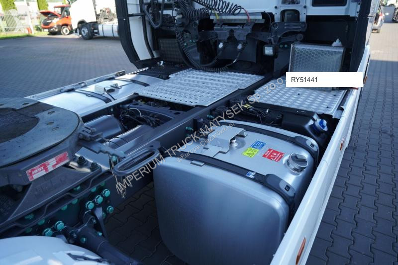 جرار Scania S 580