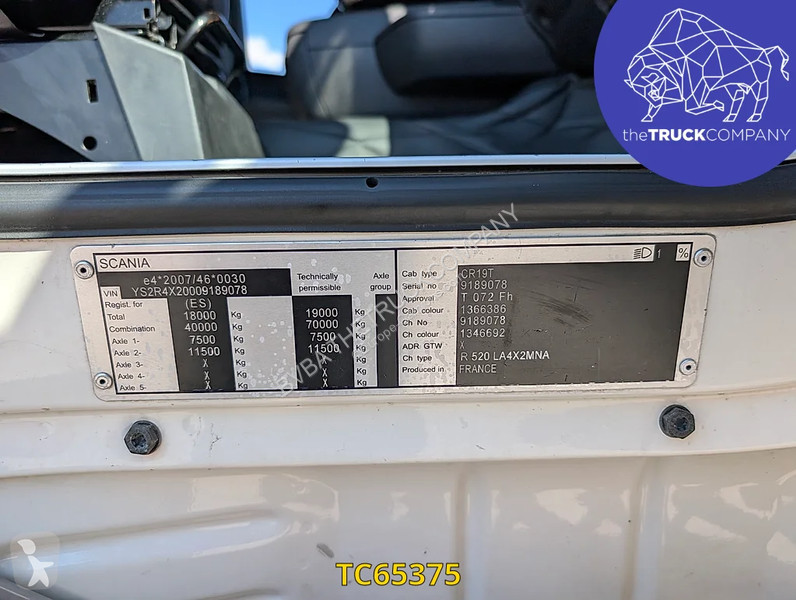 جرار Scania 520
