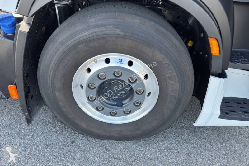 جرار Iveco
