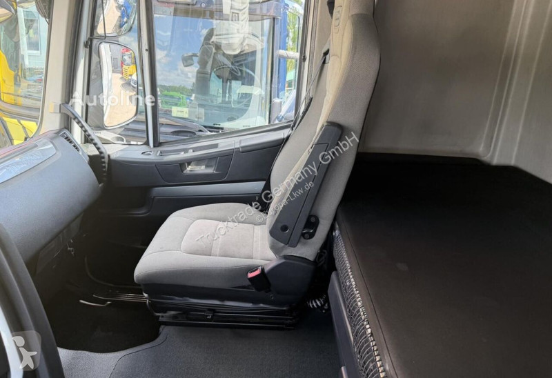 Iveco  tractor unit