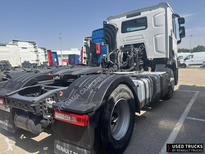 جرار Renault