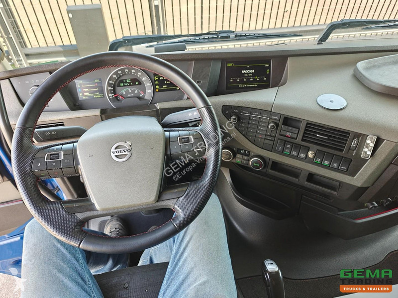 Volvo FH 460 4x2 GlobeTrotter Euro 6C - TOP! -...