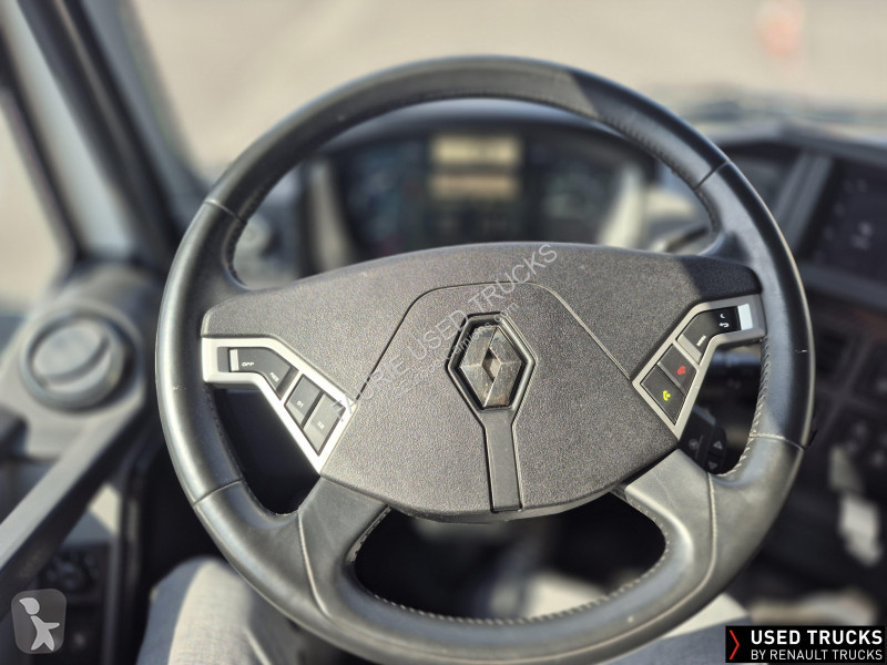 جرار Renault