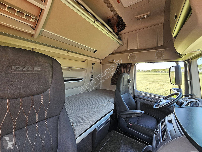 Тягач DAF XF
