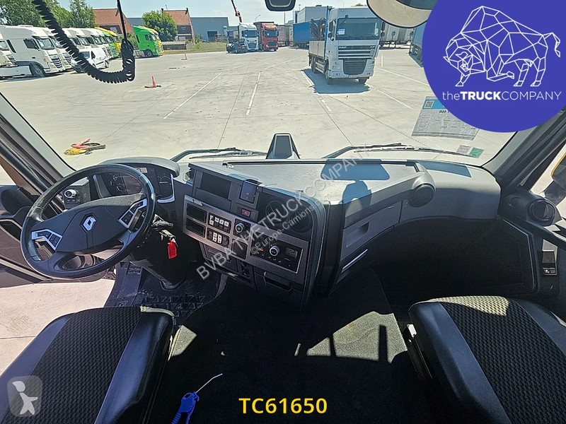 جرار Renault T 460