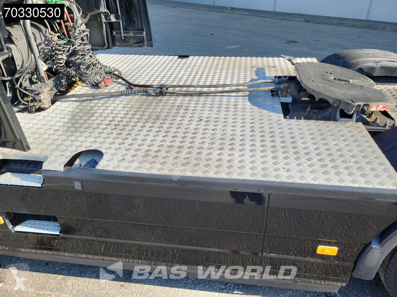 جرار Volvo FH 500 4X2 -Truck APK 05-2027 Globe...