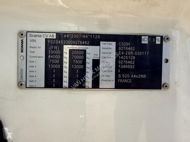 جرار Scania 520 full-air retarder