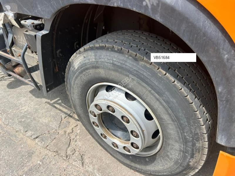 جرار DAF Epsilon E250Z95