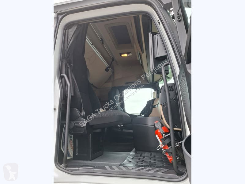 Tracteur Mercedes 1848 LS Bigspace