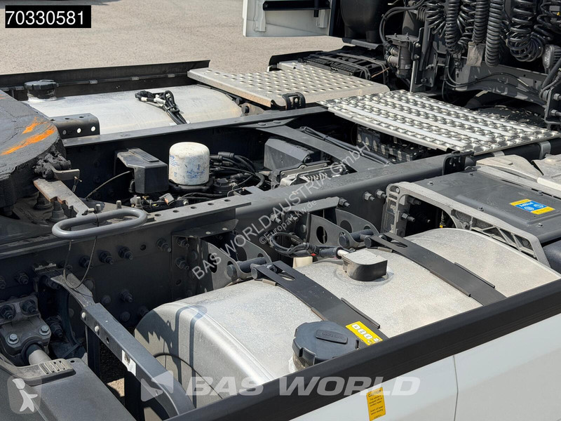 جرار Volvo 500 4X2 XL Retarder 2xTanks...