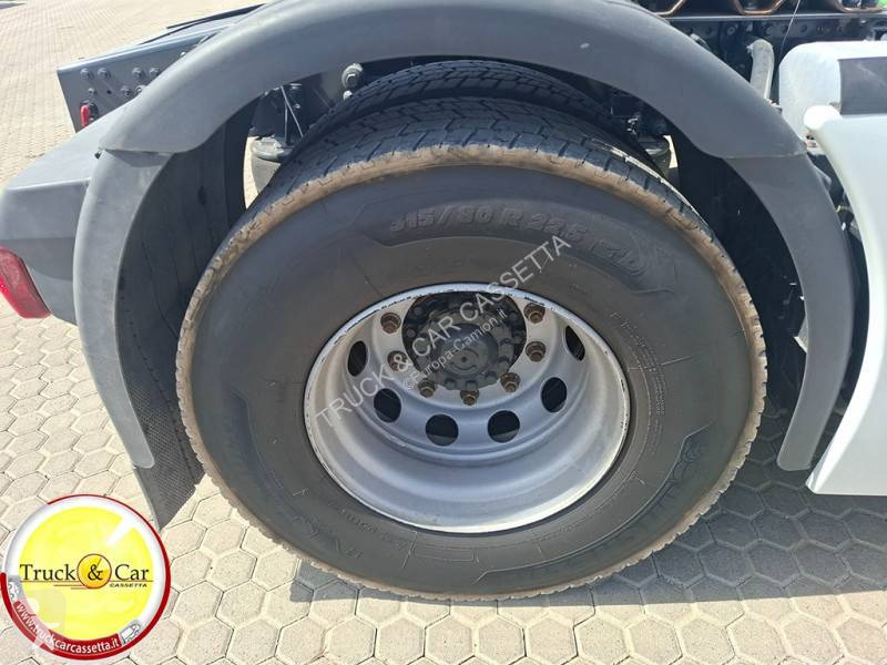 جرار Iveco