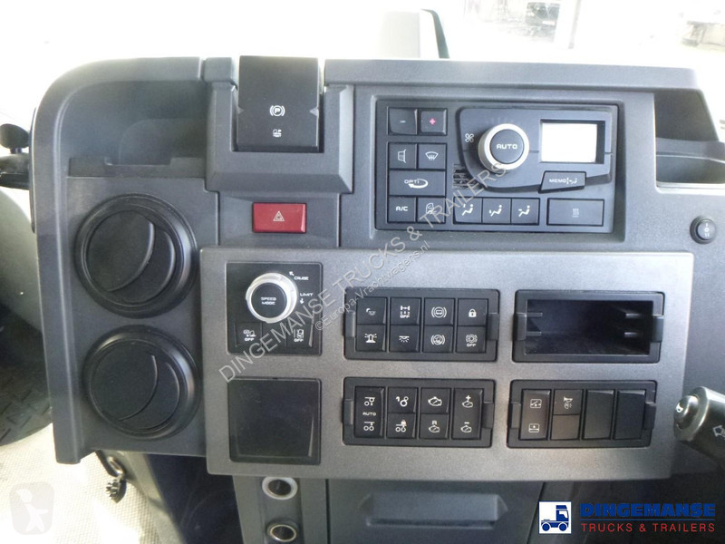 جرار Renault T 460 6X2 RHD Euro 6