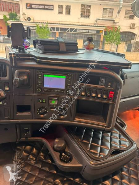 جرار Scania