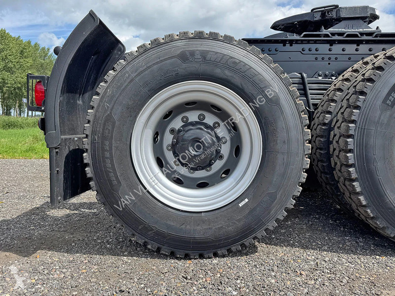 Traktor MAN 40.440 BB SA Tractor Head (7 units)