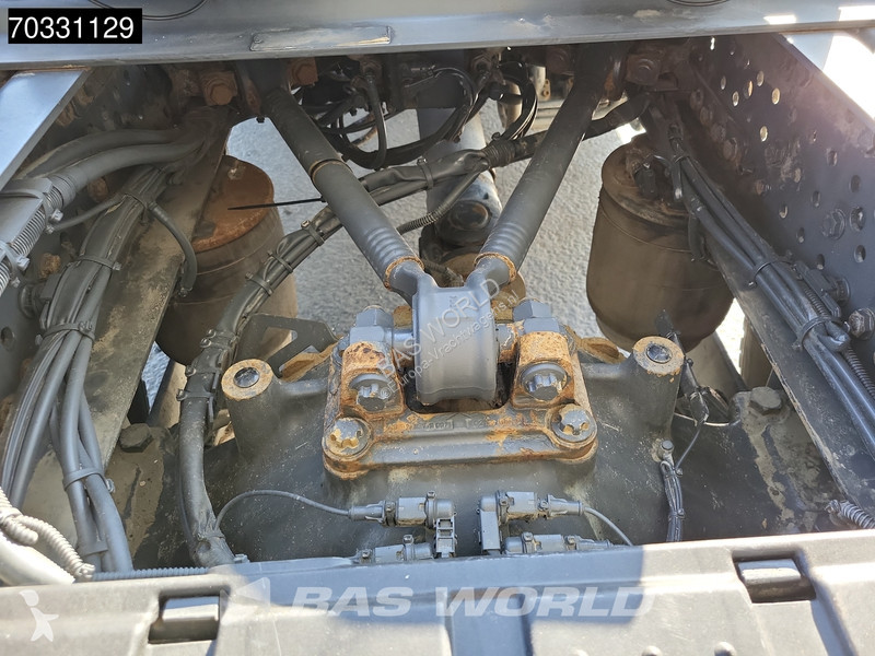 جرار Mercedes 1851 4X4 StreamSpace 4X4...
