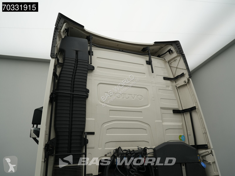 جرار Volvo FH 460 4X2 Retarder 2x Tanks 90% Tyres!