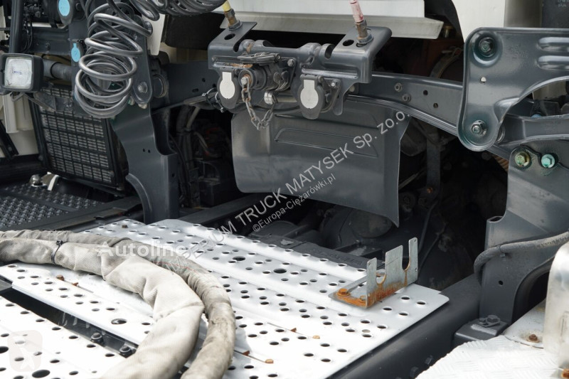 جرار Scania R 520