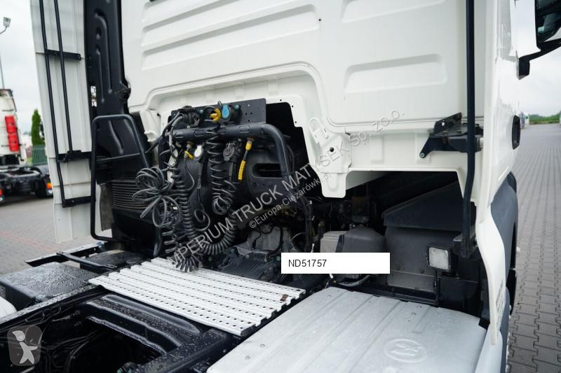 جرار MAN TGX 18.440