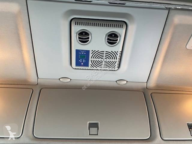 Iveco  tractor unit