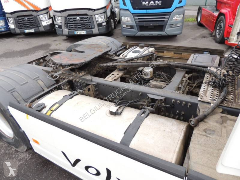 جرار Volvo